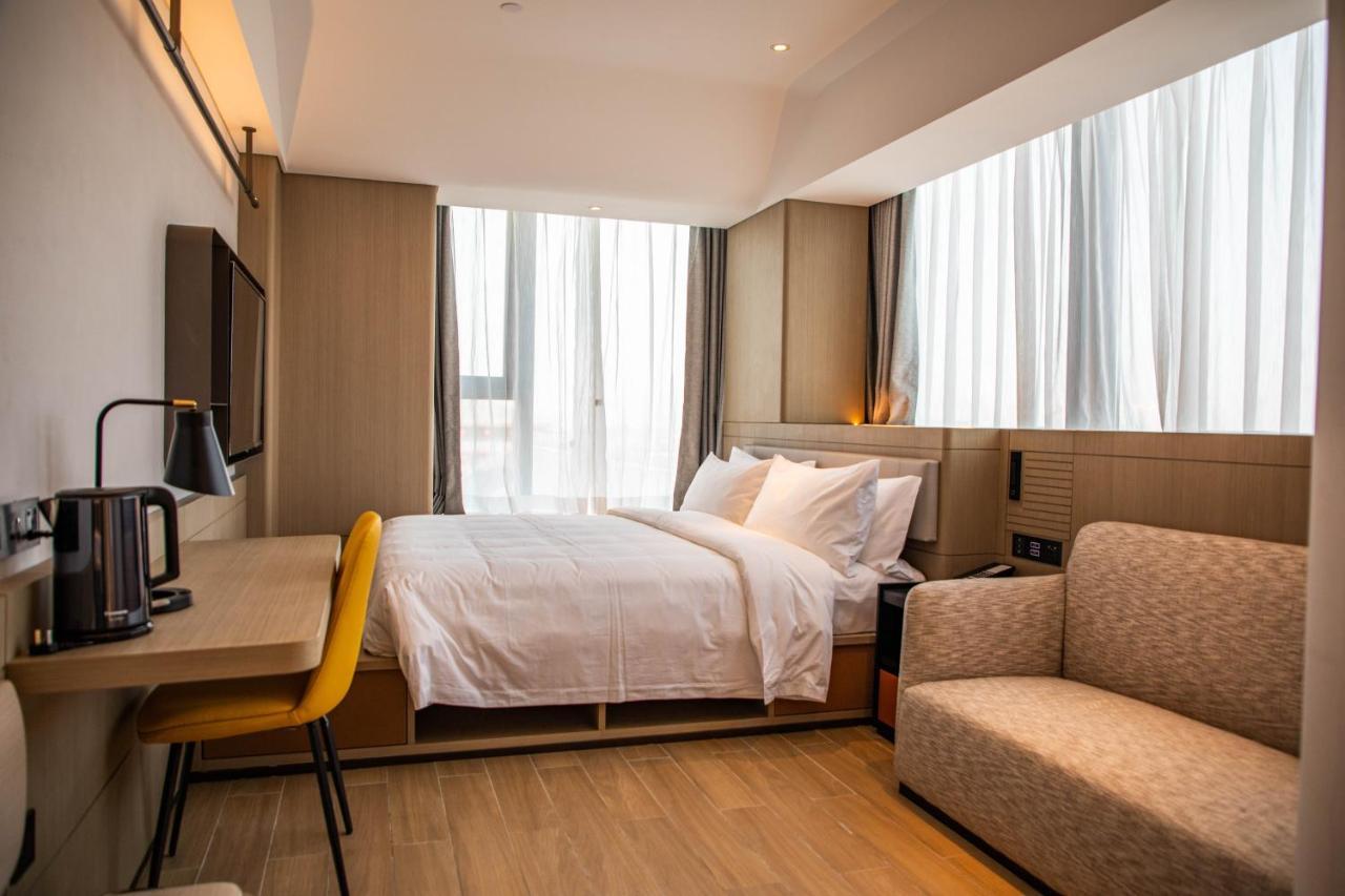 Lyf Xi'An Dayanta By Ascott Hotel ภายนอก รูปภาพ